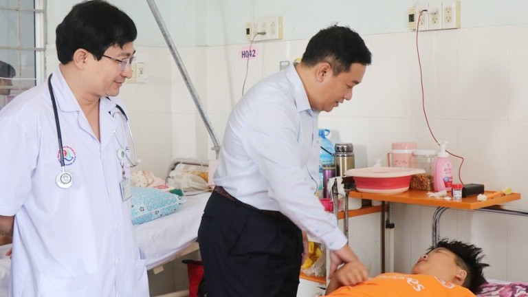 Vụ nghi ngộ độc tại quán cơm gà ở Khánh Hoà: Cục An toàn thực phẩm vào cuộc