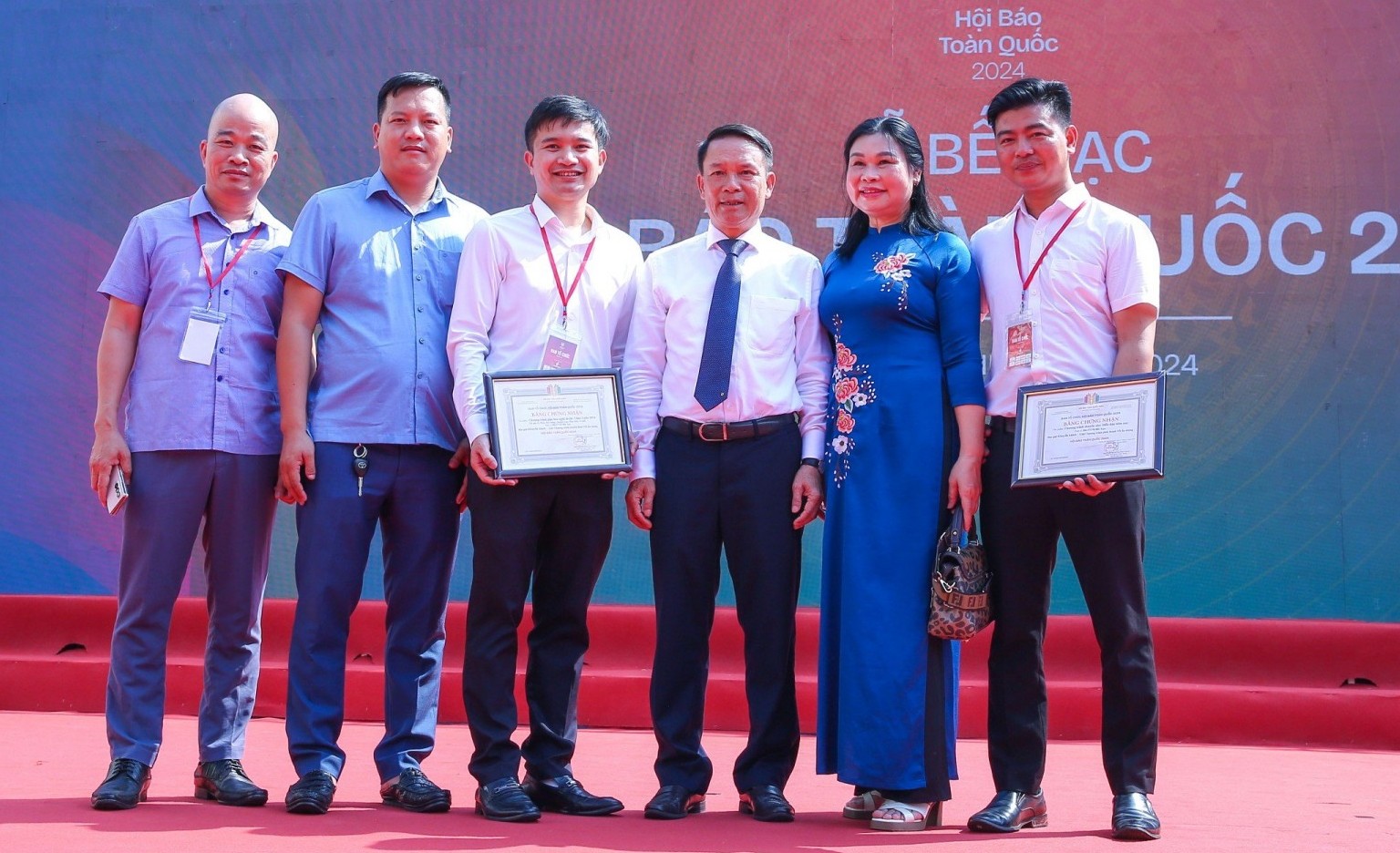 Tạp chí Sức khỏe Việt vinh dự nhận giải thưởng tại Hội báo toàn quốc 2024