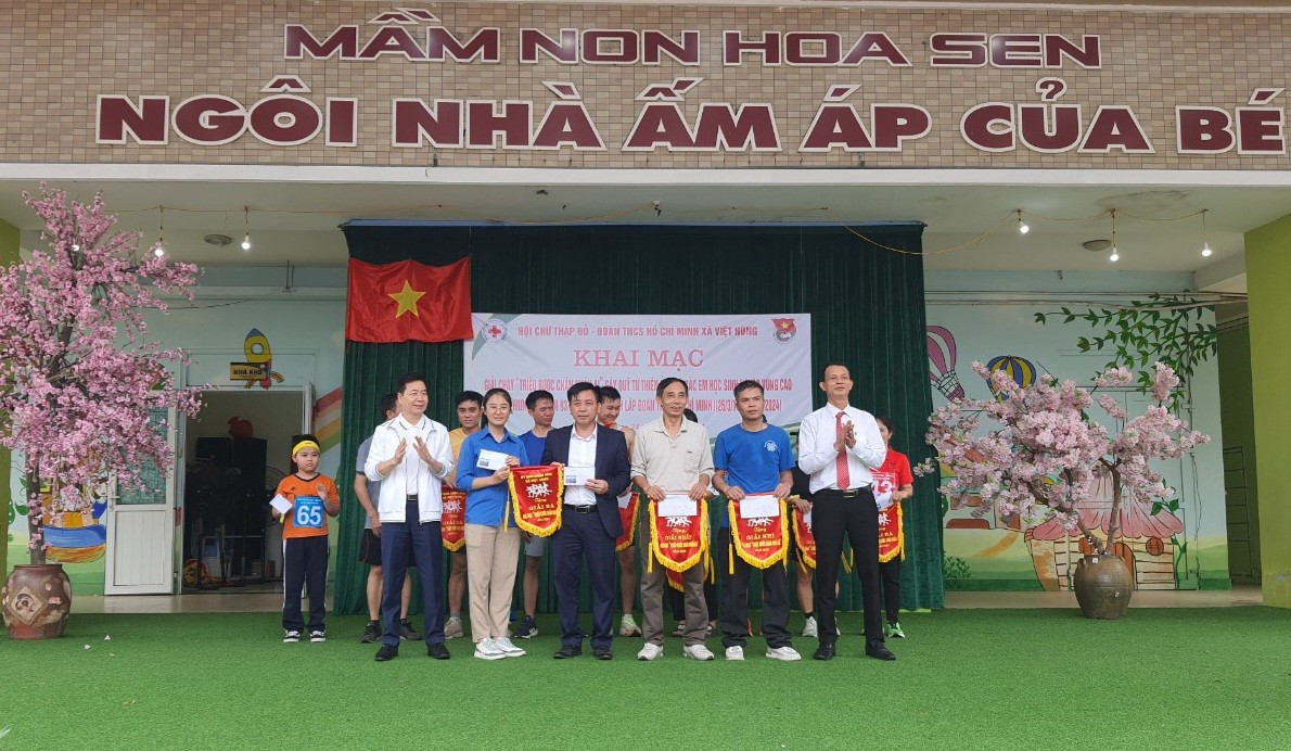 Hà Nội: Xã Việt Hùng, huyện Đông Anh tổ chức Giải chạy “Triệu bước chân nhân ái” gây Quỹ ủng hộ xây dựng bếp ăn nhân ái cho trẻ em vùng cao năm 2024