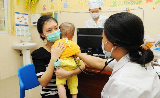 Chuyên gia khuyến cáo cách phòng tránh trước tình trạng trẻ mắc ho gà gia tăng