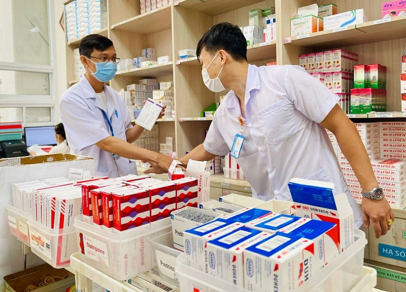 Bộ Y tế quy định Danh mục mua sắm tập trung cấp quốc gia đối với thuốc