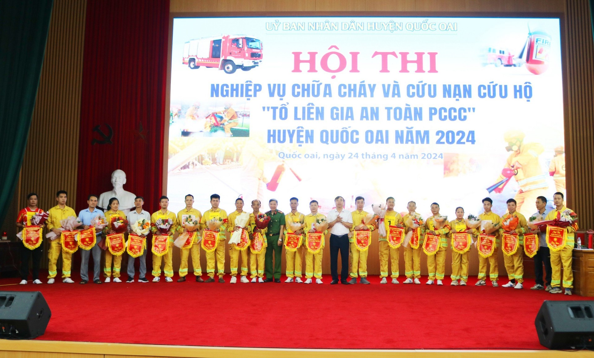 Huyện Quốc Oai- Hà Nội tổ chức Hội thi nghiệp vụ chữa cháy cứu nạn, cứu hộ