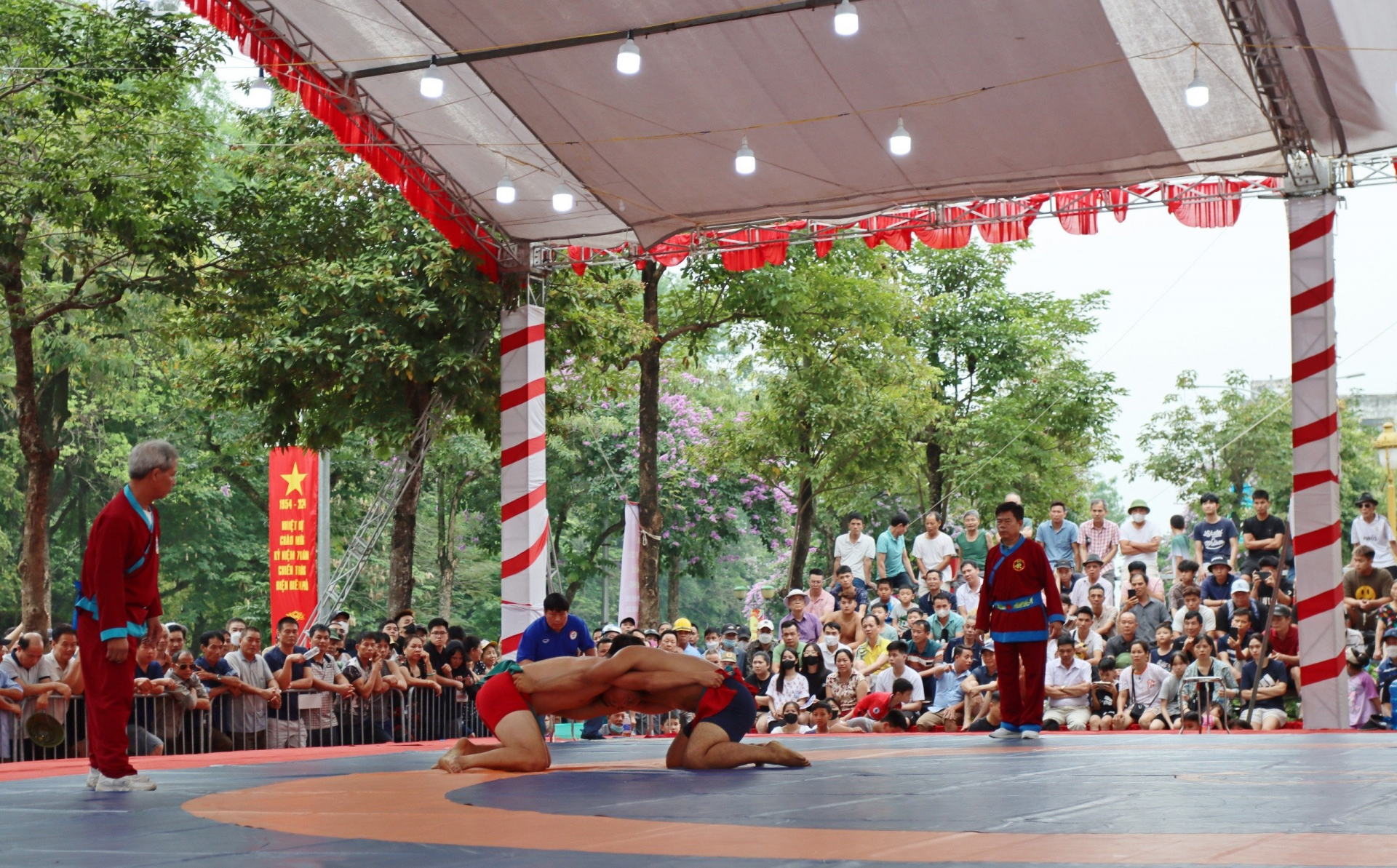 Đoàn Hà Nội giành cúp vô địch Giải vật dân tộc Hà Nội mở rộng tranh cúp Phùng Hưng lần thứ III năm 2024 Đoàn Hà Nội giành cúp vô địch Giải vật dân tộc Hà Nội mở rộng tranh cúp Phùng Hưng lần thứ III năm 2024