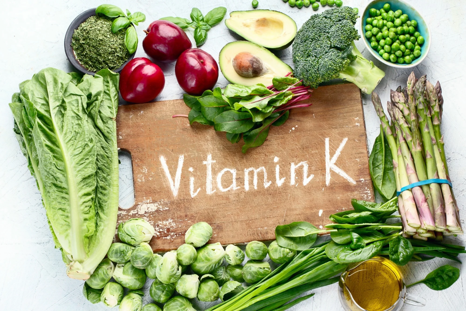 Bật mí 5 loại vitamin quan trọng giúp xương chắc khoẻ