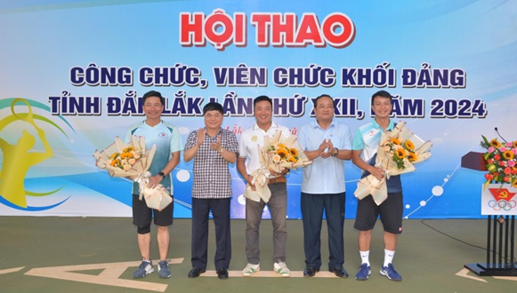 Đắk Lắk: Khởi tranh môn quần vợt Hội thao công chức, viên chức khối Đảng tỉnh lần thứ XXII năm 2024