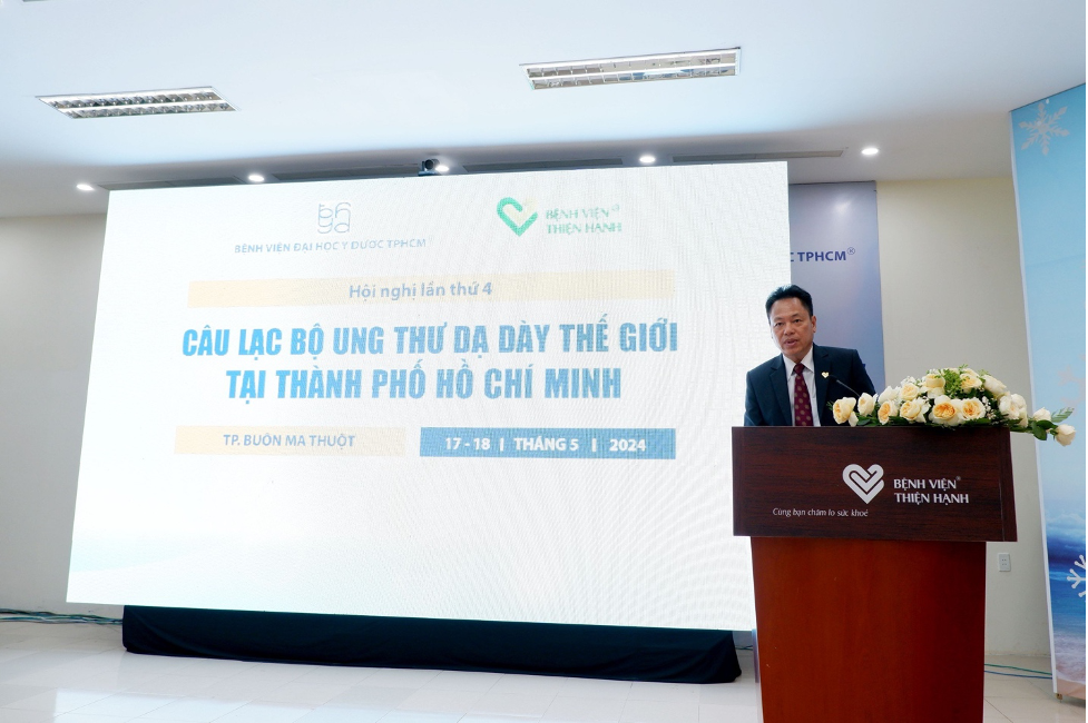 Bác sĩ Lê Đăng Trung, Giám đốc Bệnh viện Đa khoa Thiện Hạnh phát biểu tại Hội nghị