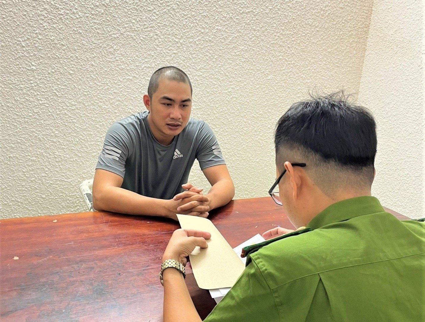 Quảng Nam: Khởi tố ba đối tượng làm giả tài liệu của cơ quan, tổ chức để tham gia đấu thầu