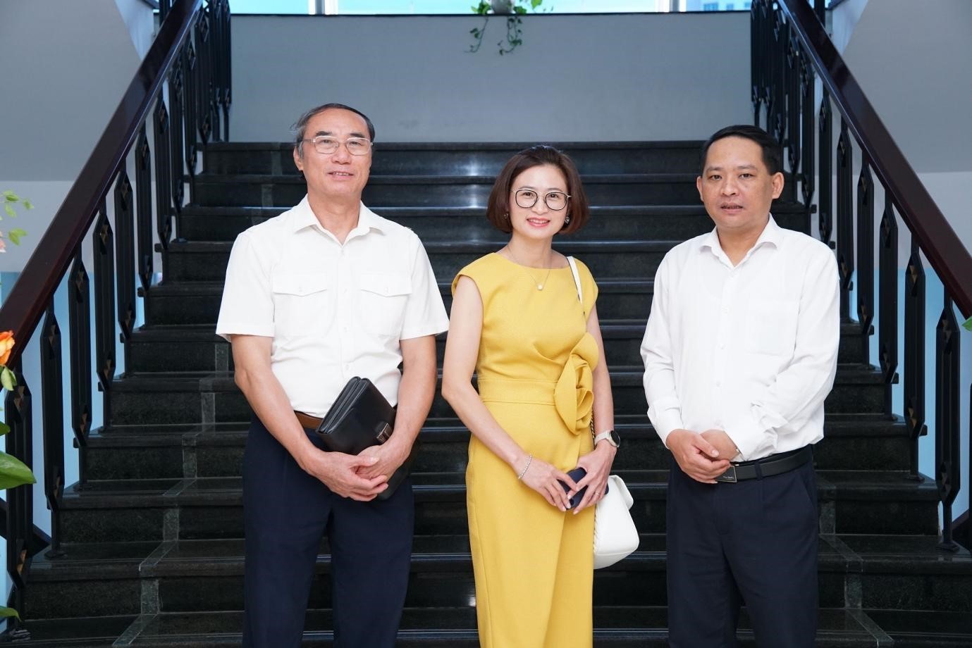 Bế Giảng Khóa Đào Tạo Chứng Chỉ CertIFR ACCA: Bước ngoặt đưa nghề kế toán Việt Nam tiếp cận tiêu chuẩn quốc tế IFRS Bế Giảng Khóa Đào Tạo Chứng Chỉ CertIFR ACCA: Bước ngoặt đưa nghề kế toán Việt Nam tiếp cận tiêu chuẩn quốc tế IFRS