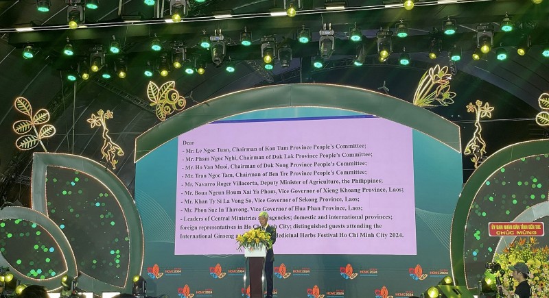 Khai mạc Lễ hội sâm và hương liệu, dược liệu quốc tế TPHCM 2024