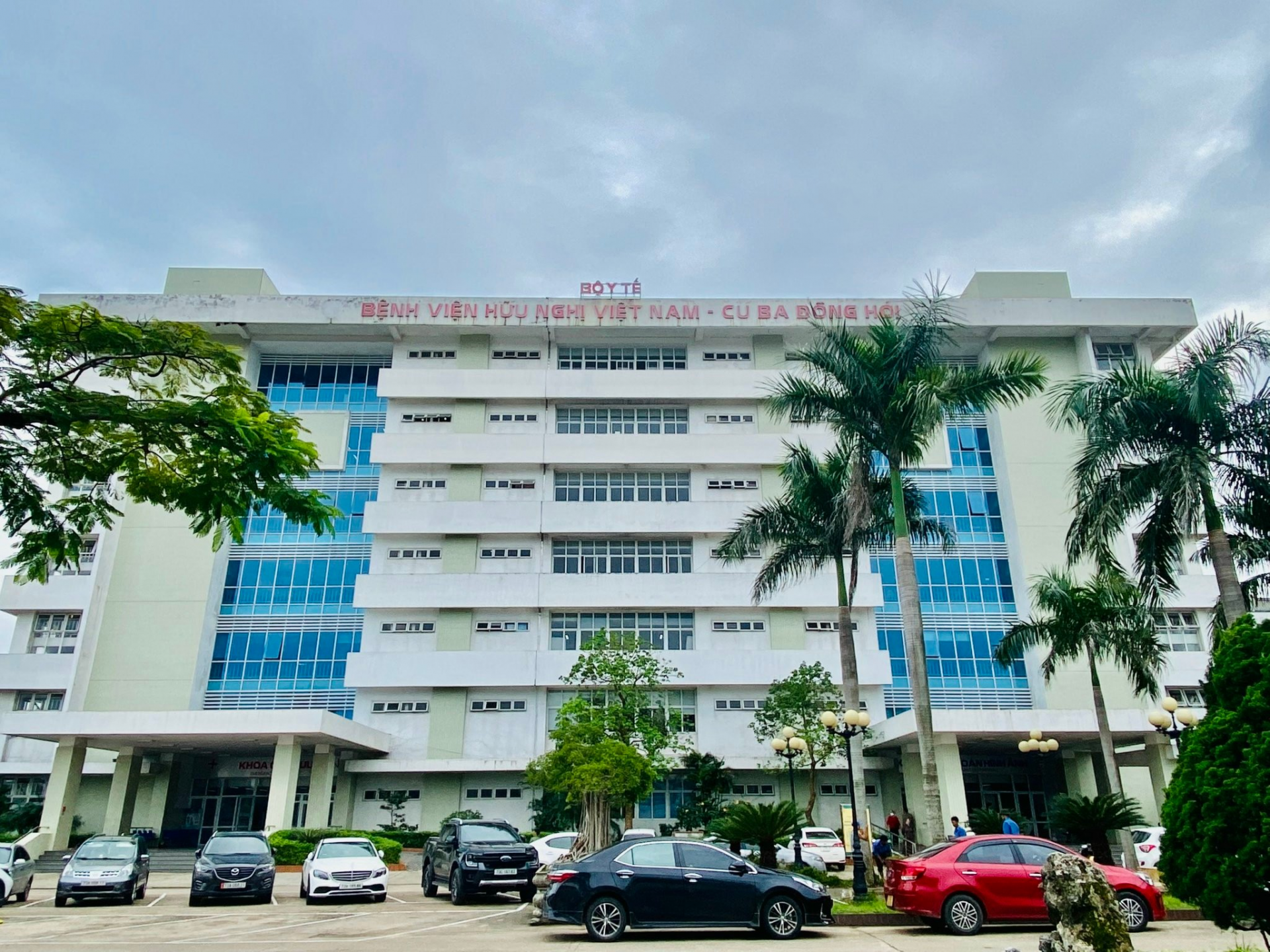 Bệnh viện Hữu nghị Việt Nam – Cu Ba Đồng Hới: Tận tâm vì sức khỏe, sự sống, niềm tin của người bệnh