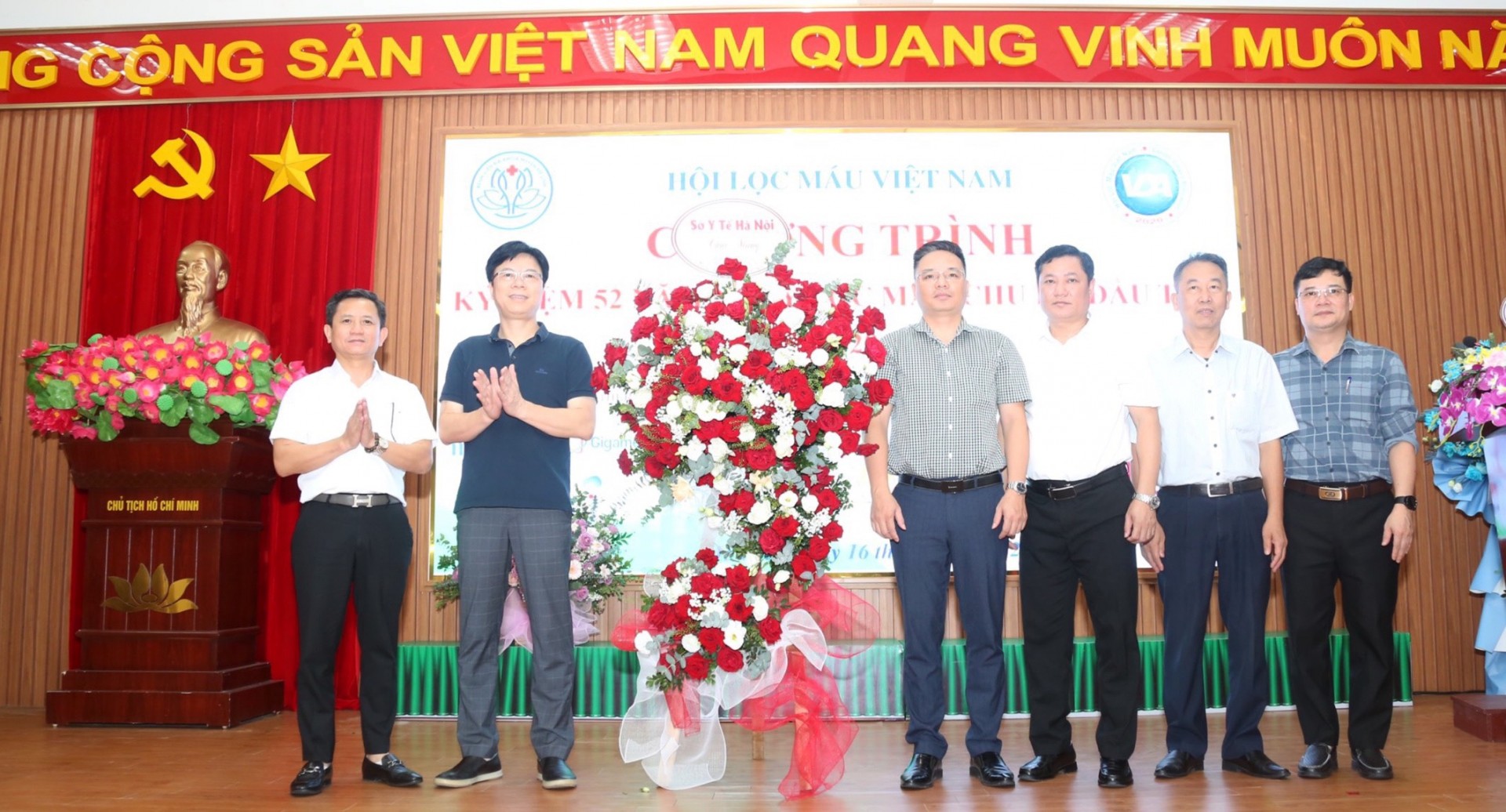 Hội lọc máu Việt Nam và Bệnh viện Đa khoa Mê Linh: Nâng cao điều trị chạy thận nhân tạo