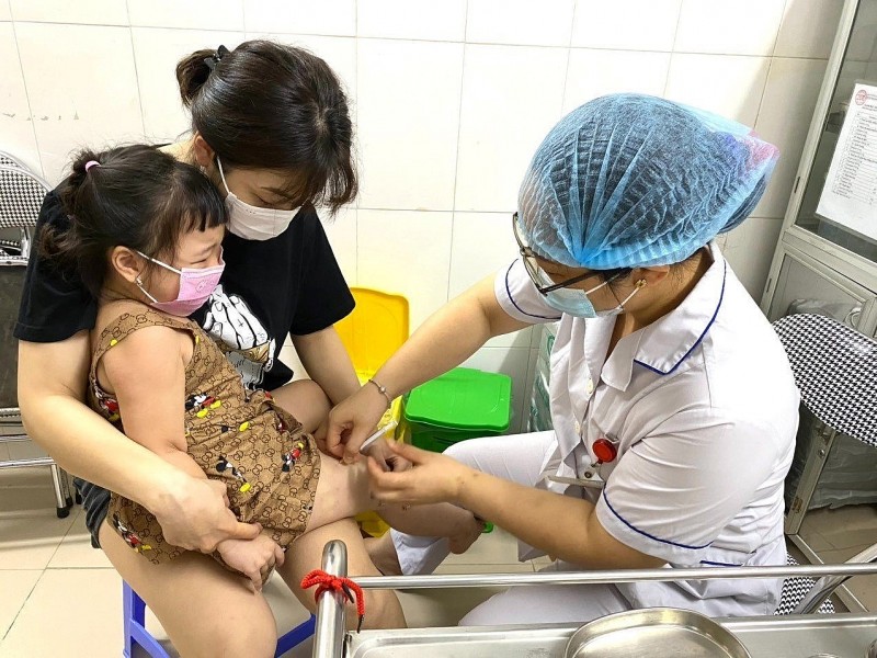 Thành phố Hồ Chí Minh cần thêm 1,4 triệu liều vaccine tiêm chủng các loại đến năm 2026