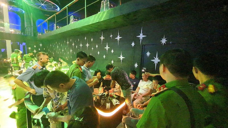 Đắk Lắk: Phát hiện 28 người trong quán bar dương tính ma tuý