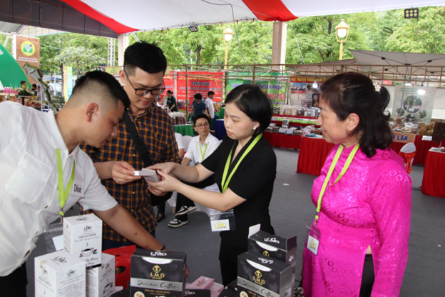 Sự kiện OCOP Sơn Tây: Tập đoàn LMD gây ấn tượng với cà phê Sầu riêng thượng hạng