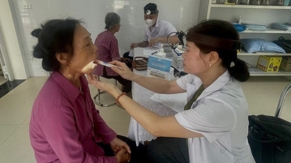 Hà Nội: Sơn Tây chủ động quan tâm, chăm sóc sức khỏe người có công với cách mạng