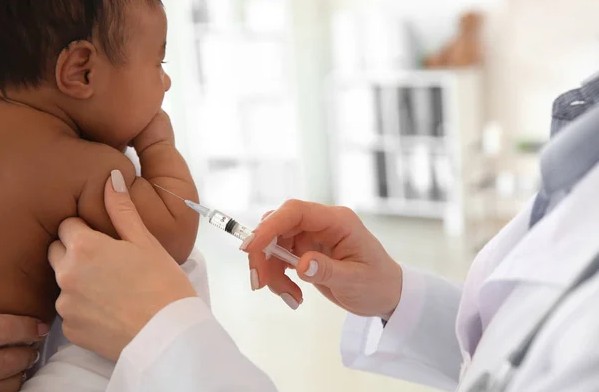 Lịch tiêm vaccine phòng bạch hầu cho trẻ
