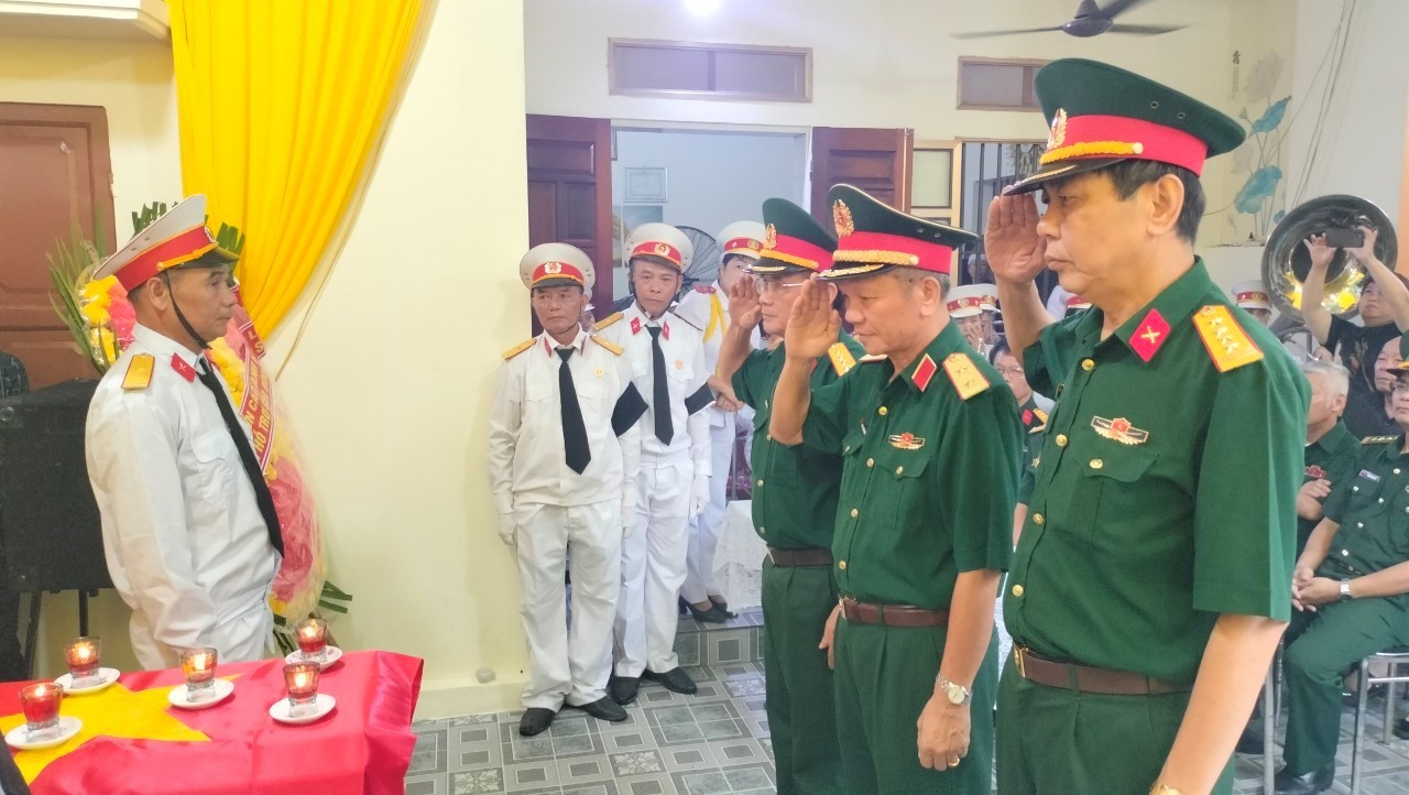 Lễ đón nhận, bàn giao và an táng hài cốt Liệt sĩ Phan Minh Nham về với đất mẹ
