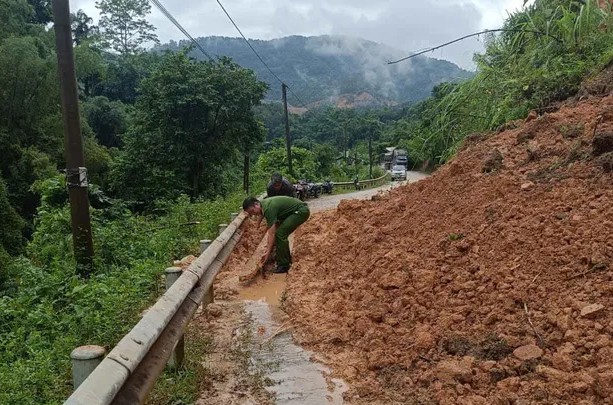 Cao Bằng: Nhiều nơi ngập lụt, sạt lở nghiêm trọng