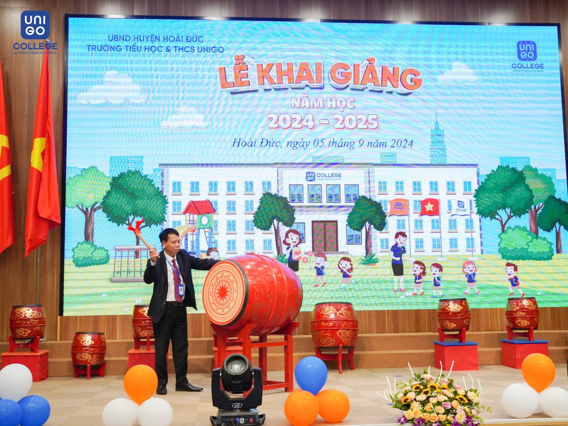 Trường Tiểu học và Trung học cơ sở Unigo rộn ràng khởi động năm học mới