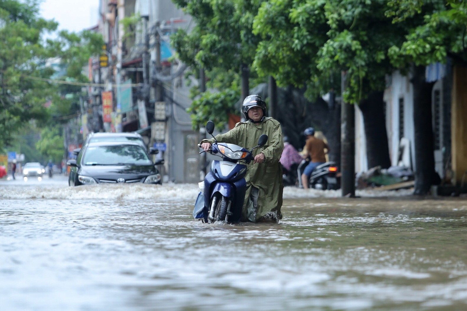 Một số kỹ năng cần biết để ứng phó với mưa bão