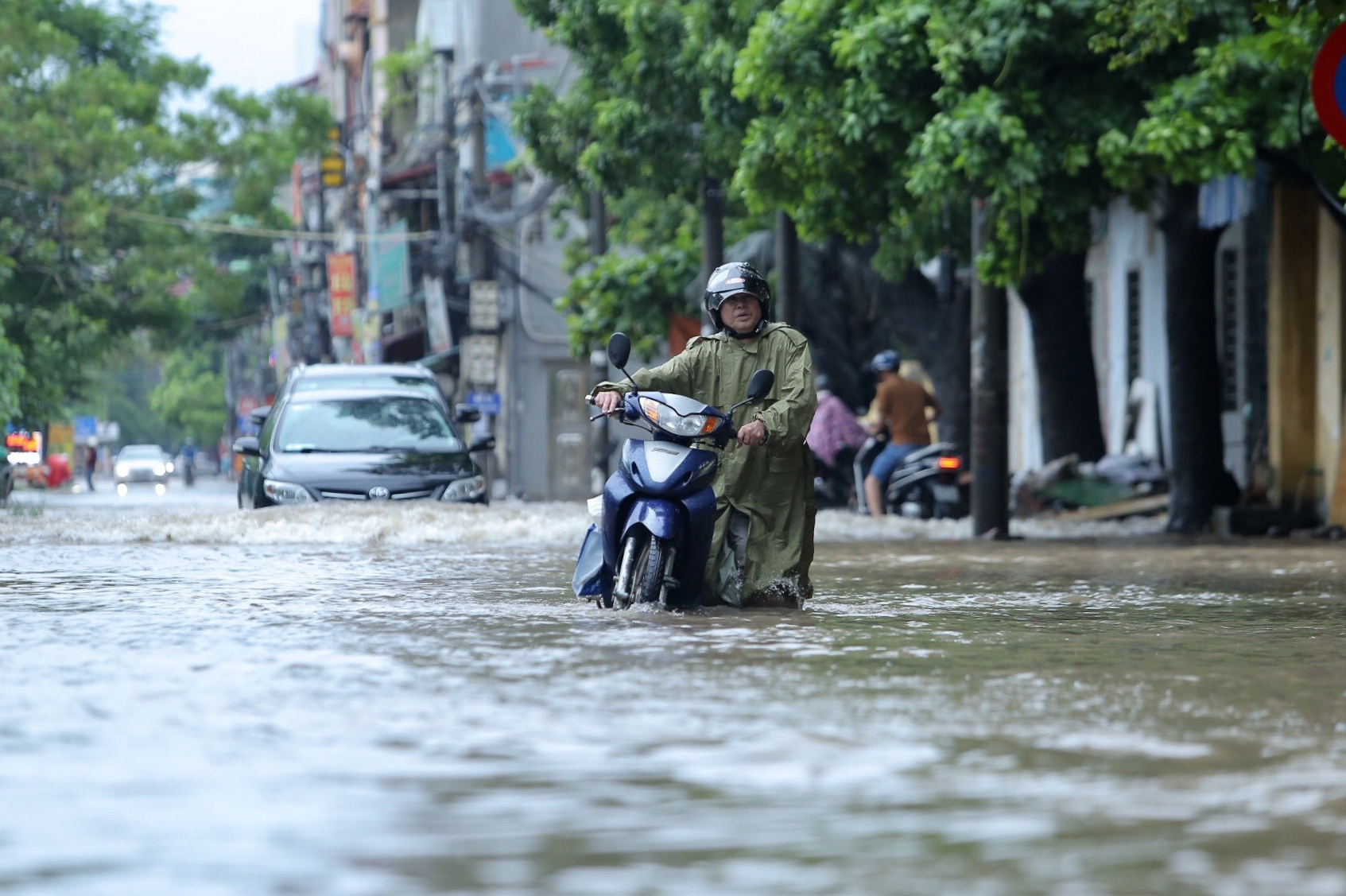 Một số kỹ năng cần biết để ứng phó với mưa bão