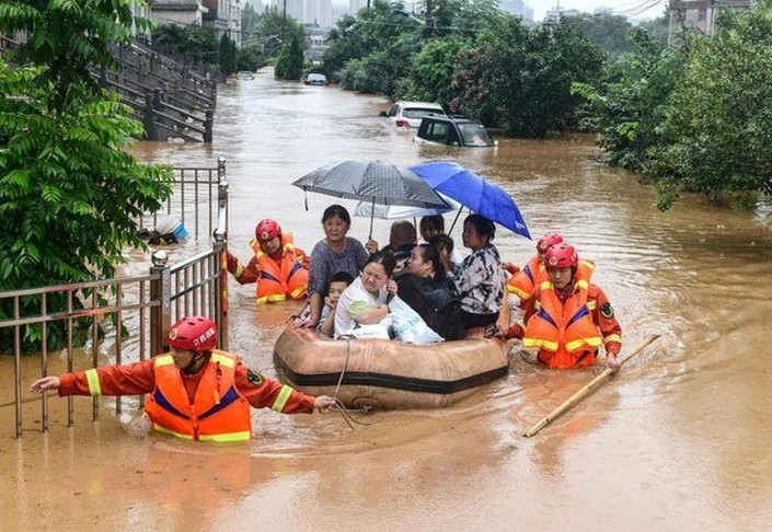 Chủ động phòng chống dịch bệnh trong mưa bão, lũ lụt