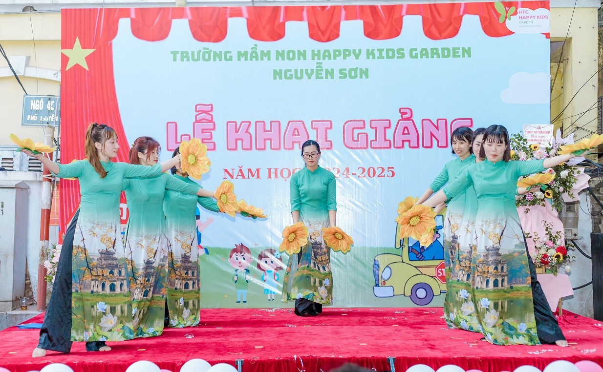 Trường Mầm non Happy Kids Garden Nguyễn Sơn: “Lấy trẻ làm trung tâm”