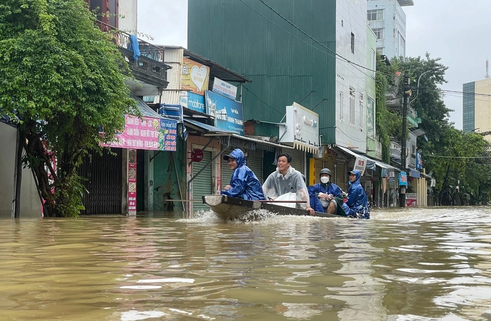 Những cách xử lý nước sinh hoạt trong mùa mưa lũ