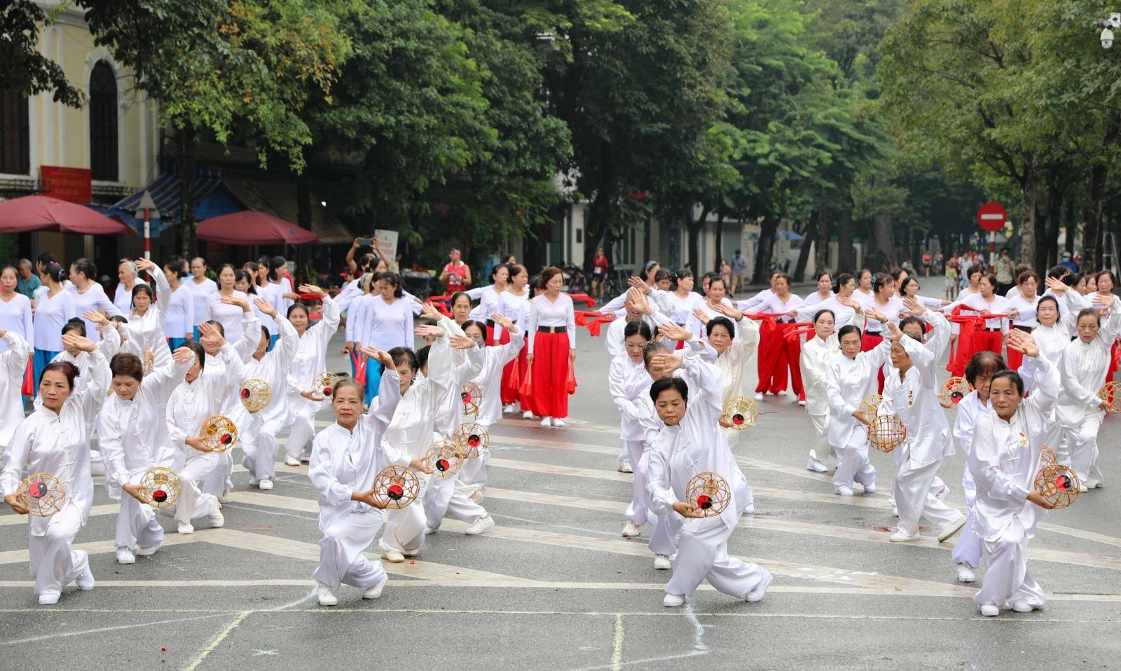 Việt Nam chỉ còn khoảng 15 năm trước khi bước vào giai đoạn dân số già