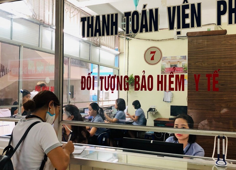 Quy định về thanh toán chi phí thuốc, thiết bị y tế trực tiếp cho người có thẻ BHYT