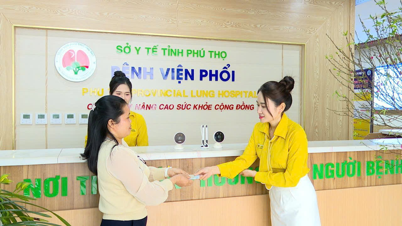 Phòng điều dưỡng Bệnh viện Phổi tỉnh Phú Thọ những đóng góp thầm lặng luôn luôn tận tuỵ tận tâm với nghề Phòng điều dưỡng Bệnh viện Phổi tỉnh Phú Thọ những đóng góp thầm lặng luôn luôn tận tuỵ tận tâm với nghề