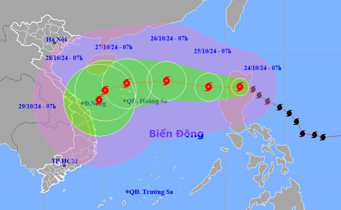 Bão Trà Mi liên tục đổi hướng khi vào Biển Đông