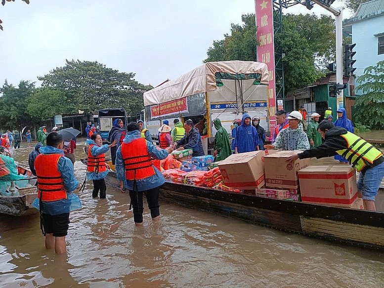 Bảo đảm an toàn thực phẩm, phòng chống ngộ độc thực phẩm do bão Trà Mi