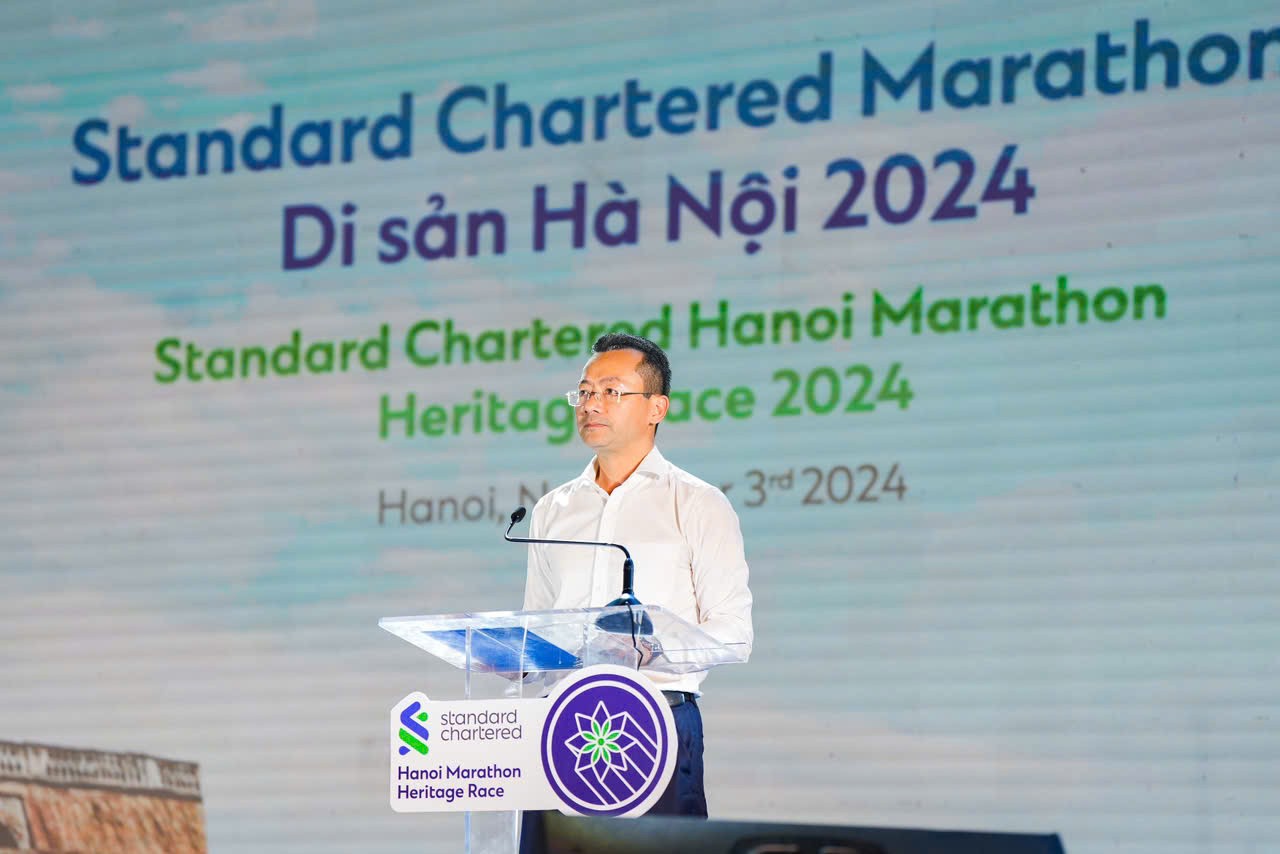 Khai mạc Giải Standard Chartered Marathon di Sản Hà Nội 2024