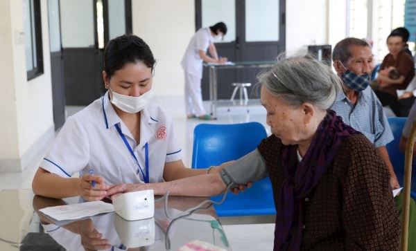 Ban hành danh mục, nội dung gói dịch vụ y tế cơ bản do trạm y tế xã, phường, thị trấn thực hiện