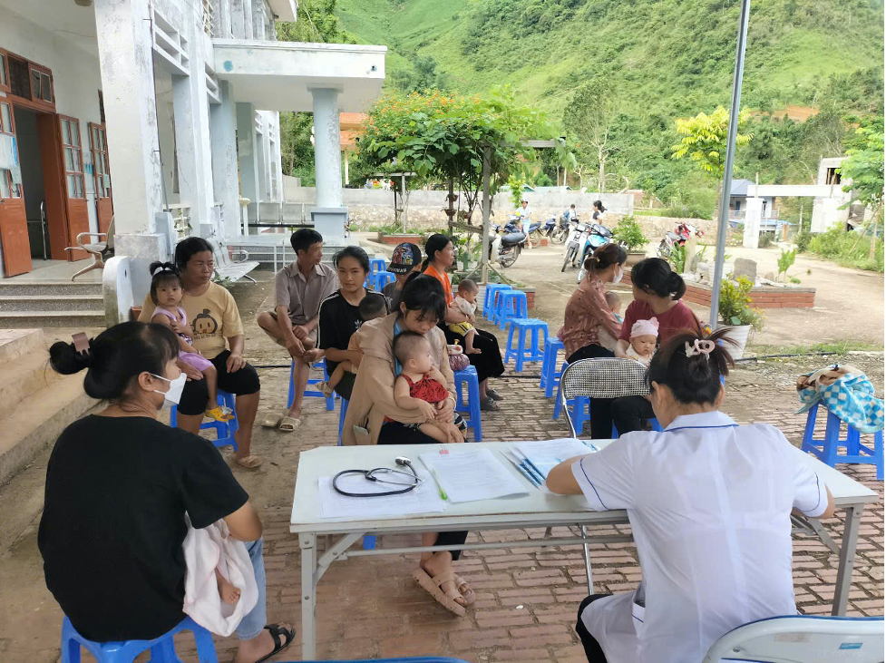 Trạm Y tế Mường Bang: Tăng cường tuyên truyền, giáo dục sức khỏe sinh sản cho nhân dân