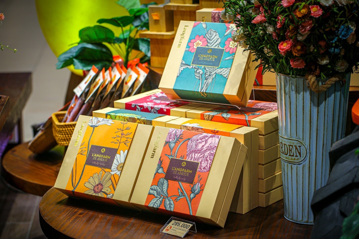 Doanh nhân Đinh Thị Mỹ Phượng và hành trình lan tỏa thương hiệu L'angfarm - Thái Bảo gắn với đặc sản Đà Lạt Doanh nhân Đinh Thị Mỹ Phượng và hành trình lan tỏa thương hiệu L'angfarm - Thái Bảo gắn với đặc sản Đà Lạt