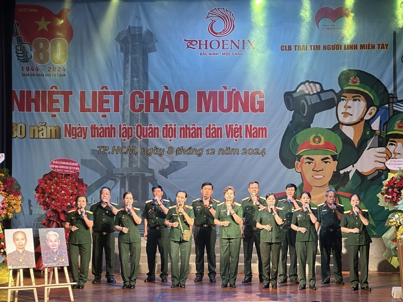 “CLB TRÁI TIM NGƯỜI LÍNH MIỀN TÂY” TỔ CHỨC LỄ KỶ NIỆM 80 NĂM NGÀY THÀNH LẬP QUÂN ĐỘI NHÂN DÂN VIỆT NAM (22/12/1944 – 22/12/2024) “CLB Trái tim người lính miền Tây” tổ chức lễ kỷ niệm 80 năm ngày thành lập Quân Đội Nhân Dân Việt Nam (22/12/1944 - 22/12/2024)