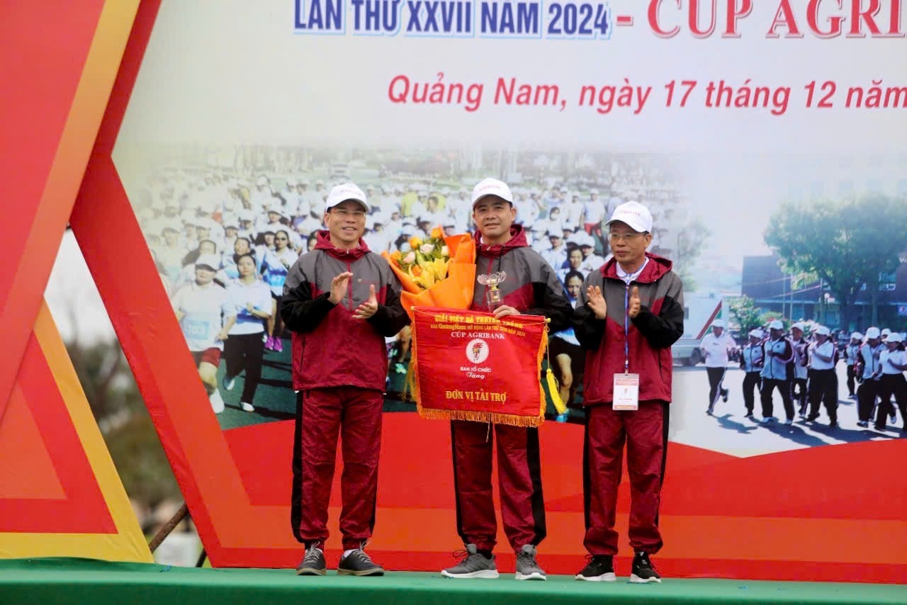 Gần 1.200 vận động viên tham gia tranh tài Giải Việt dã Báo Quảng Nam 2024