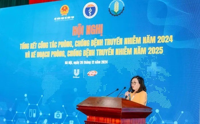 Tổng kết công tác phòng, chống bệnh truyền nhiễm 2024 và chuẩn bị ứng phó dịch bệnh trong năm 2025