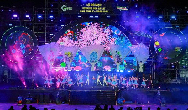 Tối nay (31/12) sẽ diễn ra lễ bế mạc Festival Hoa Đà Lạt và Chương trình nghệ thuật, bắn pháo hoa chào năm mới 2025