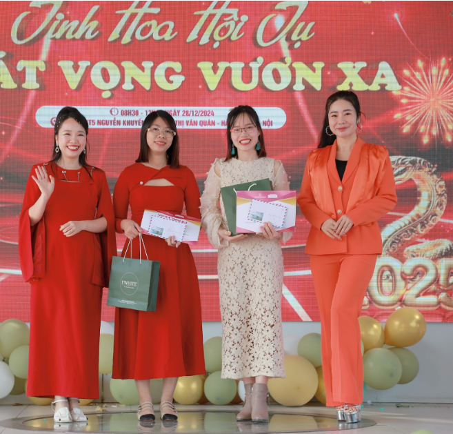 Gala "Nữ hoàng Giọng nói 2024": Tôn vinh những giọng nói truyền cảm hứng cho cộng đồng