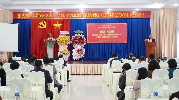 Trung tâm Kiểm soát bệnh tật Đắk Lắk tổ chức hội nghị tổng kết công tác năm 2024, triển khai kế hoạch 2025