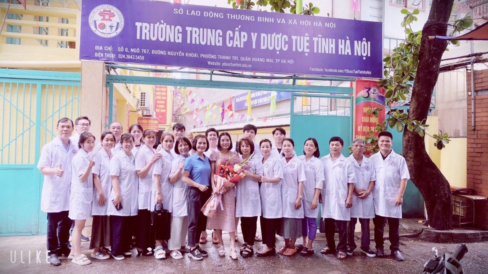 Trường Trung cấp Y dược Tuệ Tĩnh Hà Nội: chào Xuân mới, thắng lợi mới!