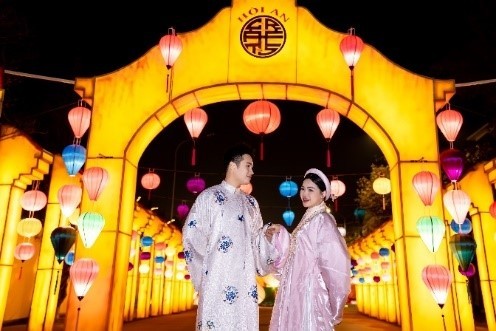 Top 5 “kiệt tác ánh sáng” nhất định phải check-in tại lễ hội đèn lồng lớn nhất Việt Nam