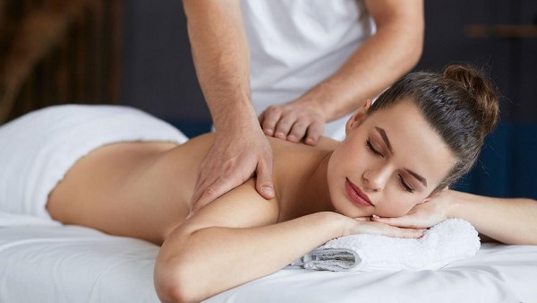 Bật mí cách massage body chuyên nghiệp chuẩn spa tại nhà