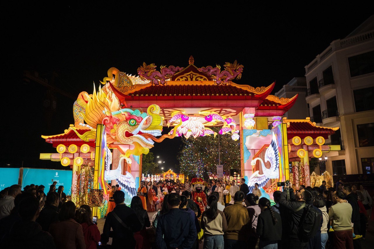 Cầu may đầu năm, đâu là nơi nhất định phải tới?