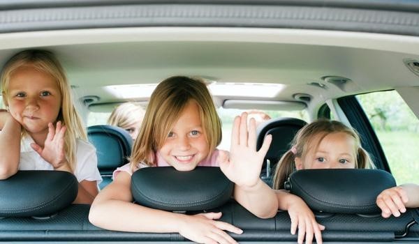 Xe 5 - 7 chỗ được chở bao nhiêu trẻ em theo quy định mới?