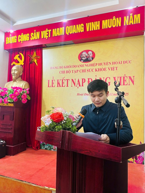 Chi bộ Tạp chí Sức khỏe Việt tổ chức Lễ kết nạp cho 02 Đảng viên mới Chi bộ Tạp chí Sức khỏe Việt tổ chức Lễ kết nạp cho 02 Đảng viên mới