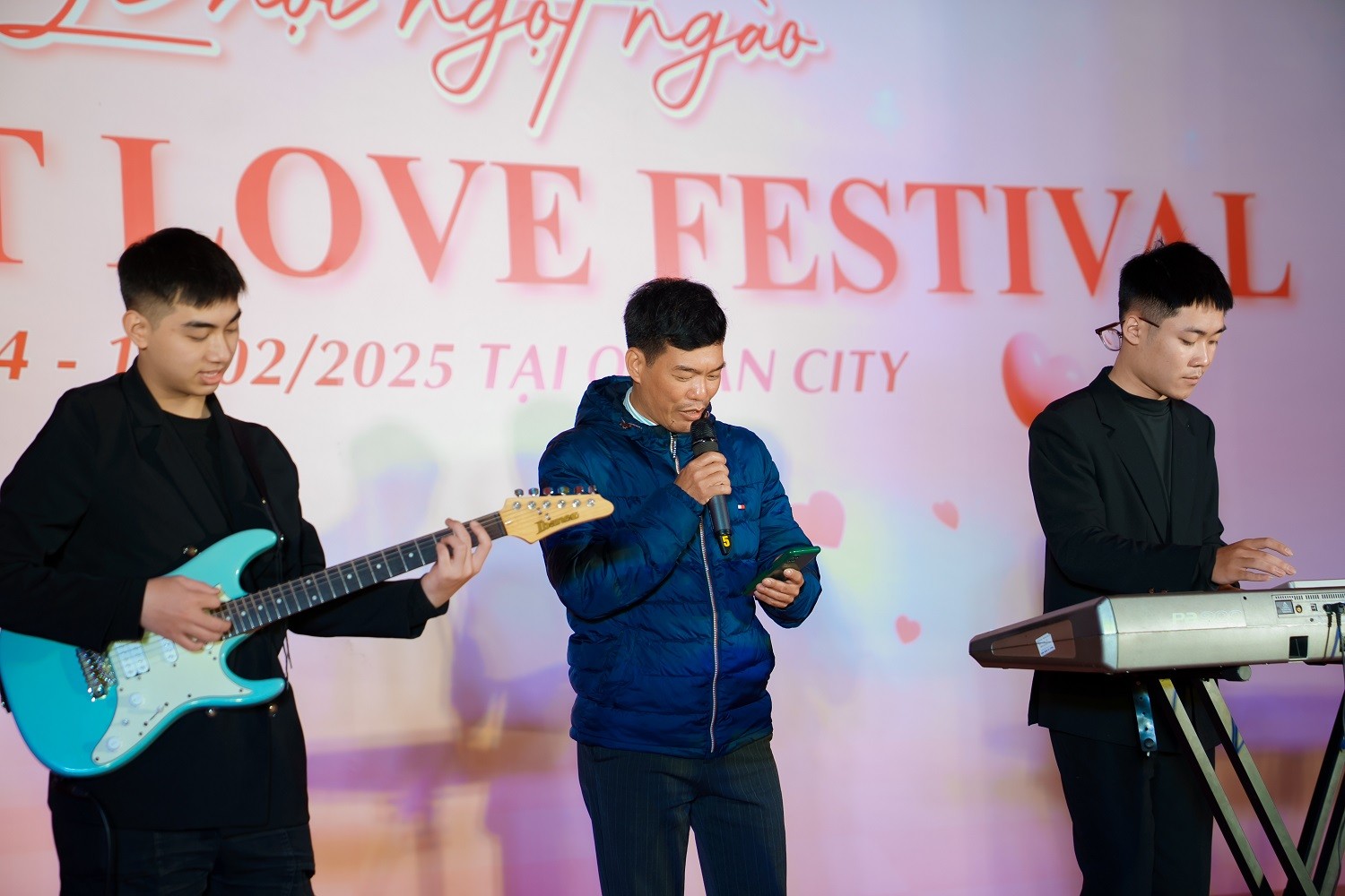 “Mảnh đất tình yêu” Ocean City đón nghìn cặp đôi trong ngày Lễ tình nhân 14/2 “Mảnh đất tình yêu” Ocean City đón nghìn cặp đôi trong ngày Lễ tình nhân 14/2